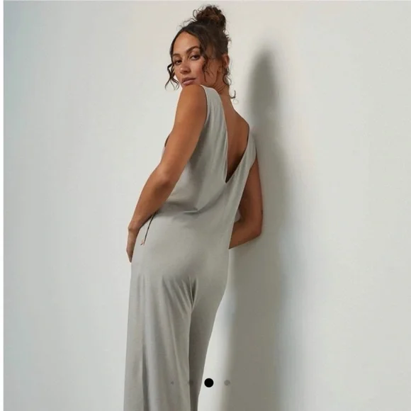 Lunya Restore Jumpsuit - Picture 2 of 11